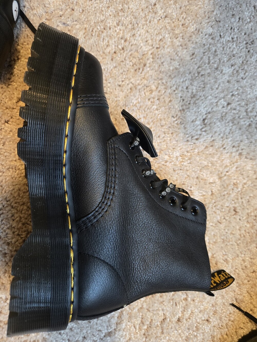 NWOB! Dr Martens Sinclair LAZY OAF- HAPPY SAD Platform Boots. Size 8 MAKE OFFER! - Picture 8 of 9